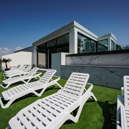 Bauhaus Gold Apartment Siofok