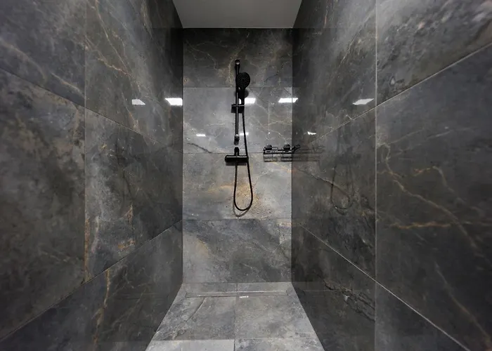 Bauhaus Gold 아파트 시오포크