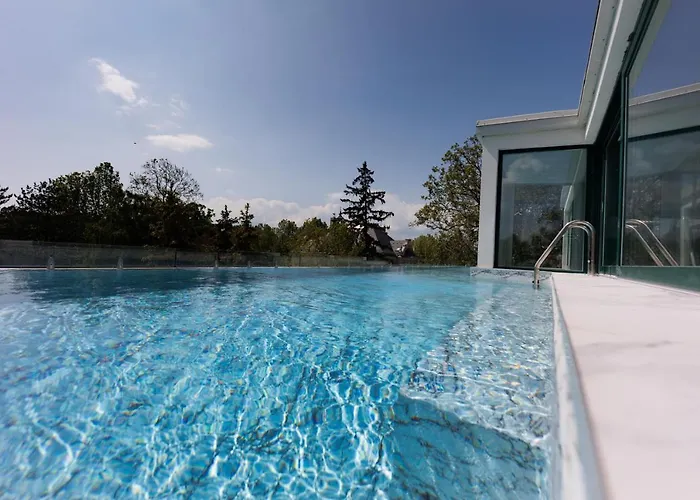 Bauhaus Gold 아파트 *