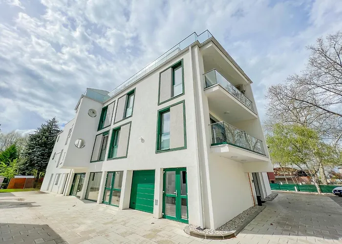 Bauhaus Gold Appartement Siófok