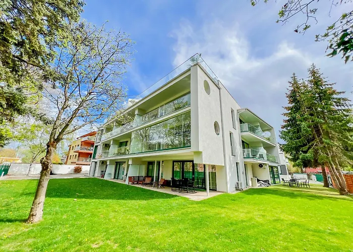 아파트 Bauhaus Gold